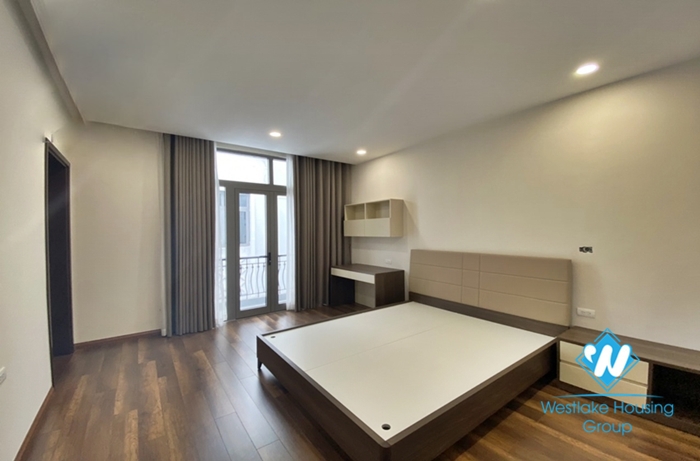 Four bedroom house for rent in Vinhome Harmony